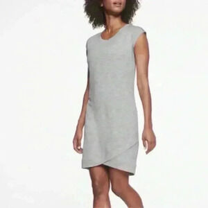 ATHLETA Tulip Sleeve Dress EUC SIZE M